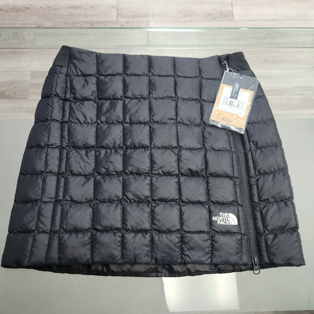 The North Face Women's Skirt Size M